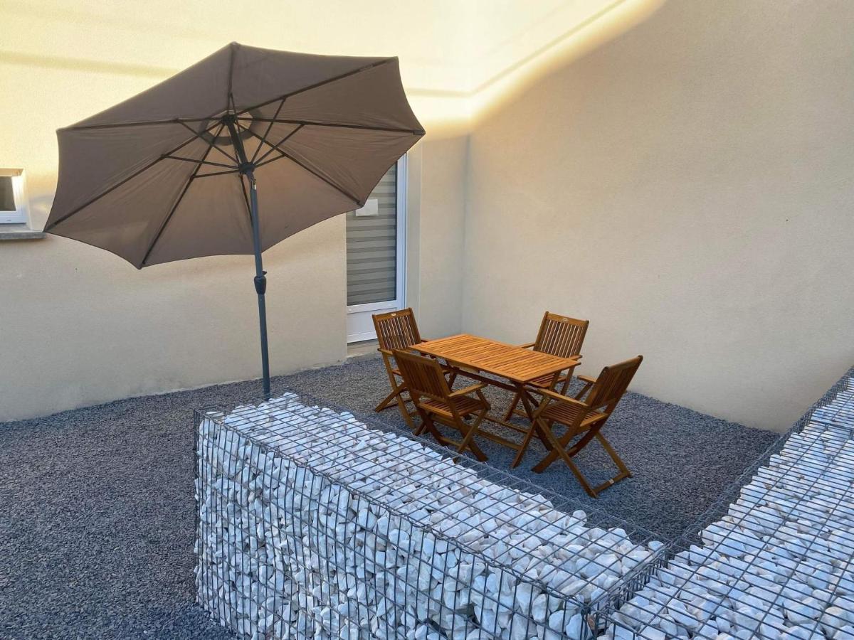 Maison rénovée au calme Dannevoux Esterno foto